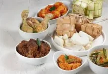 Tetap Sehat saat Lebaran ketika Sulit Hindari Godaan Makanan