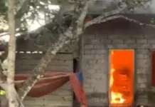 Dapur Rumah Terbakar Saat Lebaran