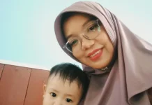 Mengajari Adab Bertamu Kepada Anak sejak Kecil