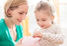 Tips Mengajarkan Anak Menabung sejak Usia Dini