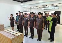 Kejari Natuna Lantik Pejabat Baru Perkuat Kinerja Hukum