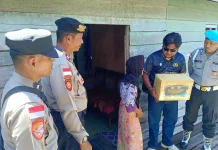 Polsek Bunguran Barat  Ringankan Beban Masyarakat di Jum'at Berkah