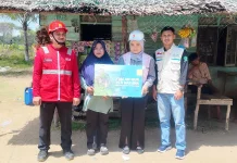 PLN ULP Natuna Salurkan Listrik Gratis untuk Warga Desa Kelarik