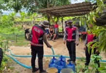 Warga Sentra Perikanan Natuna Bersyukur Bantuan Air Bersih