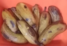 Pisang Rebus ,Camilan Sehat Favorit