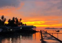 Sunset di Pelabuhan Baru Karut Pulau Tiga Barat Natuna