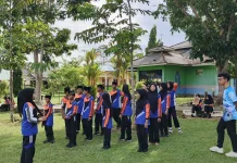 Bhabinkamtibmas Latih PBB Pelajar SMPN 1 Bunguran Utara