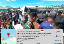 Personil Koramil08/ Pulau Laut Ikut Evakuasi  Korban
