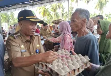 Pemerintah Kecamatan Bunguran Timur Laut Dukung Pangan Murah