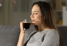 Minum Kopi Malam Hari Hanya untuk Pekerja Shift