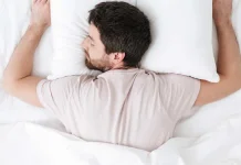 Anda Harus Segera Mengubah Kebiasaan Tidur Tengkurap