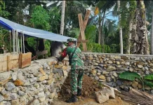 Babinsa Bantu Percepatan Pembangunan KDMP Desa Tanjung Setelung