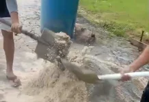 Jalan menuju Pelabuhan Nelayan Diperbaiki Secara Swadaya