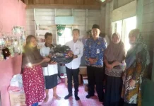 Dinsos Salurkan Bantuan Korban Kebakaran Kelarik Air Mali