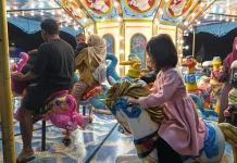 Antusiasme Warga Natuna Sambut Pasar Malam