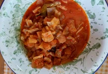 Krecek Kulit, Hidangan Gurih yang Selalu Menggoda Selera