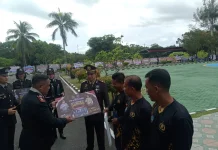 Juara Domino HUT Bhayangkara Raih Piagam dan Uang Tunai
