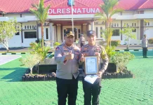 Kapolres Natuna Berikan Penghargaan kepada Bripda Wira