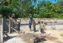 Babinsa Limau Manis Kawal Pemgerjaan Pembangunan KMP