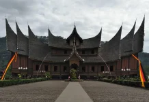 Mengenal Suku Minang, Masyarakat yang Kaya Akan Budaya dan Tradisi