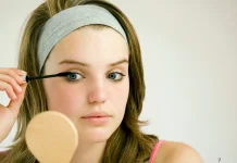 Suka Makeup saat Olahraga? Kenali Risikonya