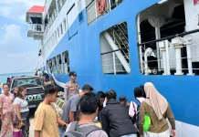 Polres Natuna Pastikan Keamanan Penumpang KMP Bahtera Nusantara 03 di Subi