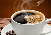 Secangkir Kopi dan Kesehatan: Memahami Manfaat serta Risiko Konsumsinya