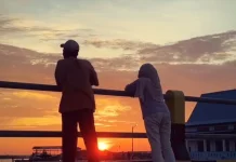 Pesona Sunset di Penghujung Hari di Pelabuhan Penagi