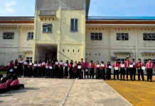 Kamis Literasi Ceria Diisi Siswa Kelas XII Medical 2