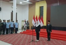 Bupati Cen Sui Lan Kukuhkan 33 Paskibraka Natuna 2026