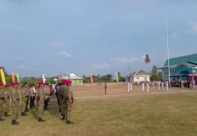 Upacara Penurunan Bendera di Pulau Laut