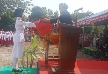 Detik-Detik Proklamasi di Bunguran tengah Berlangsung Khidmat