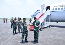 Danlanud Raden Sadjad Antar Kepulangan Pangkosek II dari Natuna