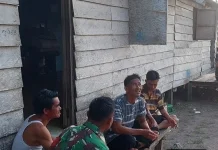 Babinsa Kadur Hadir diTengah Warga