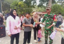 Babinsa Serasan Pantau Peringatan Maulid Nabi di Kampung Pelimpak