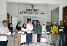 Baznas Natuna Salurkan Bantuan Modal Usaha