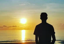 Awali Hari dengan Keindahan, Matahari Terbit Pancarkan Pesona