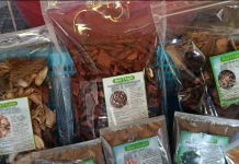 Produksi Jamu Kartini Masih Mengandalkan Cara Manual