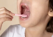 Cara Membersihkan Lidah yang Benar agar Terhindar Bau Mulut