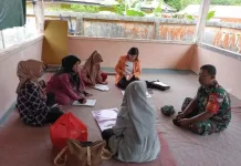 Babinsa Batu Gajah Dorong Kepedulian Kesehatan Anak dan Lansia