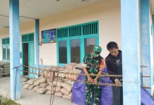 Babinsa Subi Lakukan Pemantauan dan Bantu Pekerja KDMP