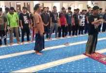 Sekolah Rakyat Terintegrasi 32 Natuna Latih Gerakan Sholat Siswa