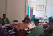 Babinsa Ceruk Ajak Warga Perbarui Data Keluarga
