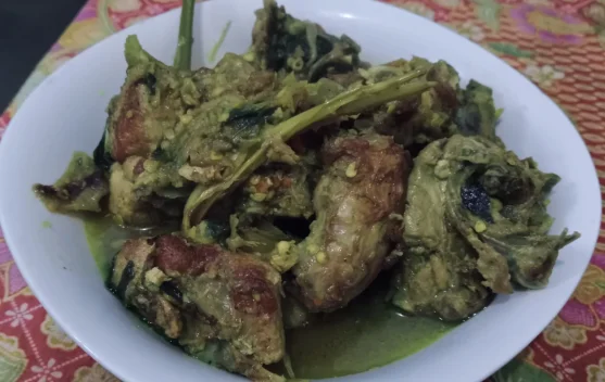 Resep Ayam Pedas Kemangi versi Joyah