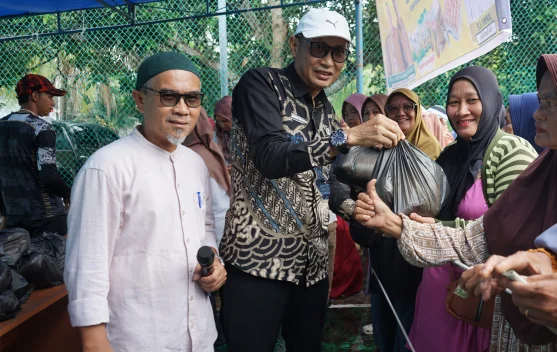 Pemkab Natuna Gelar Operasi Pasar di Bungsel