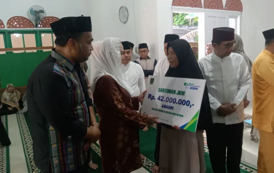 Ahli Waris Nelayan Terima Santunan BPJS