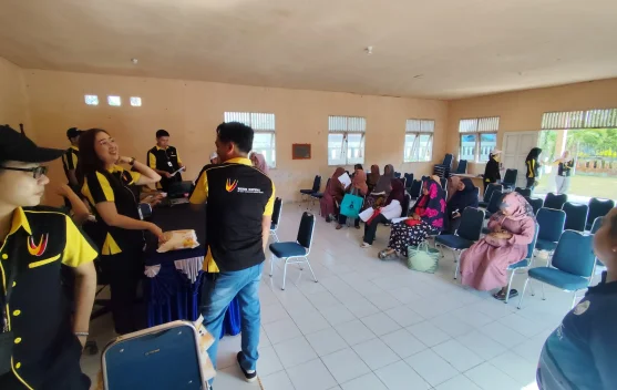 Bank Natuna Gelar Beras Murah, Warga Batu Gajah Antusias