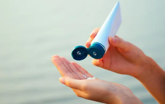 Langkah dan Cara Pakai Sunscreen yang Benar