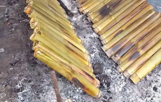 Menjelang Idul Adha, pENJUALAN Lemang  Pulut Bapak Safi’i Meningkat Tajam