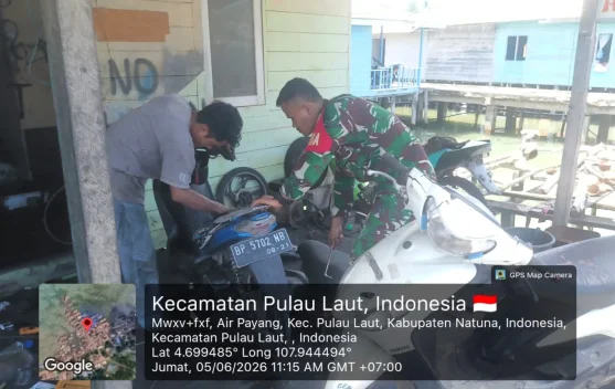 Babinsa Kadur Komsos dengan Pemilik Bengkel